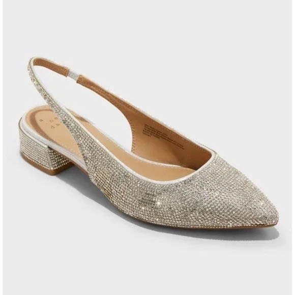 Women's Silver Elle Rhinestone Slingback Pointed Toe Pumps Size 8 - A New Day - Picture 1 of 7